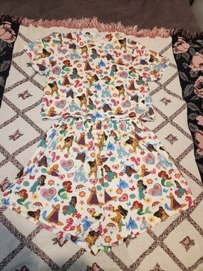Disney Skinny Dip Princesses PJ Set Size Women's Medium